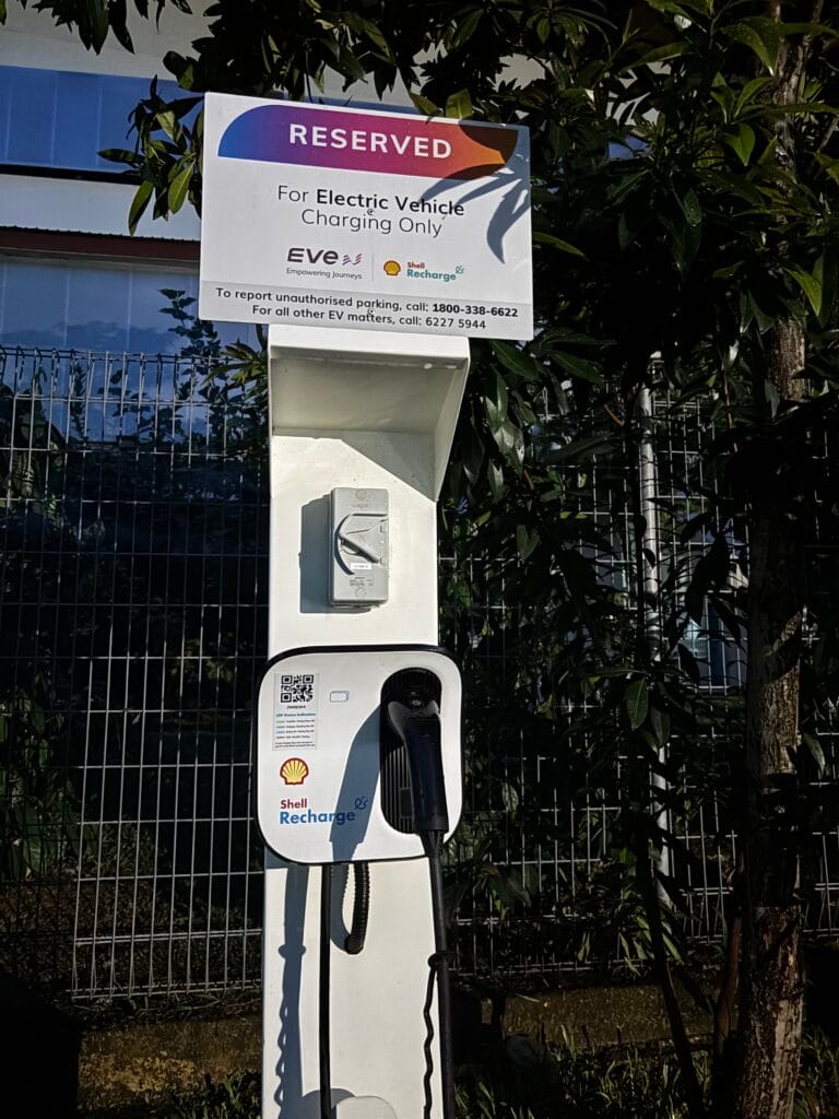 Shell Recharge (ev chargers